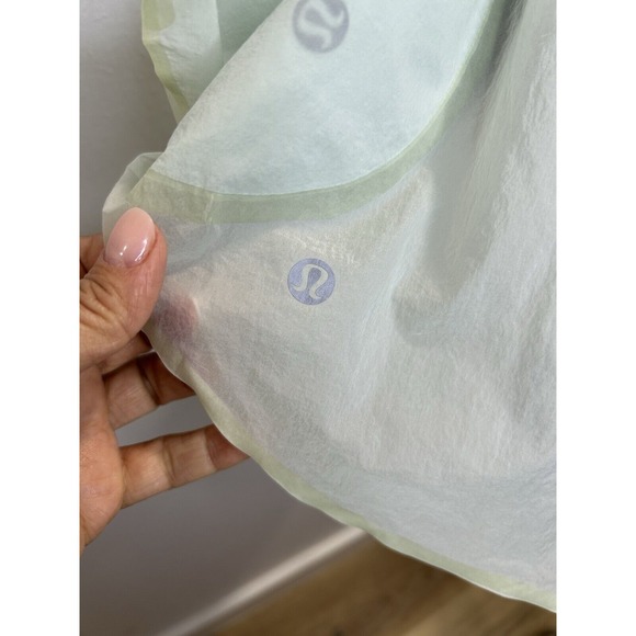 Lululemon Step Out High Rise‎ Drawstring Short 3" Size 8 - Picture 6 of 10